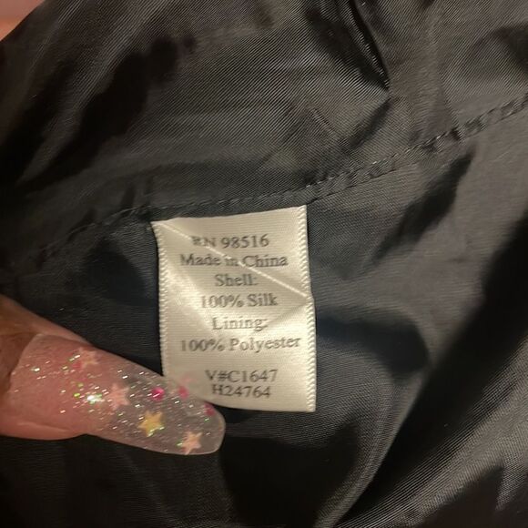 - Coldwater Creek - Picture 3 of 5